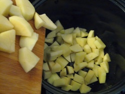 корочка жареная курочка с картошкой в мультиварке