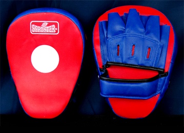 Лапа бокс. Sprinter изогнутая (иск.кожа) в Нижнем Новгороде