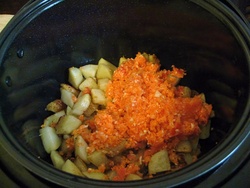 курица с картофелем в мультиварке жареная курочка с картошкой в мультиварке