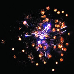 Батарея салютов "Молодожены" (1",1,6"х72) в Нижнем Новгороде