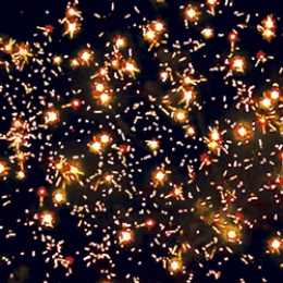 Батарея салютов "Бестия" (0,8" х 10) в Нижнем Новгороде