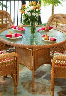 Мебель для садового дома и участка. На что нужно обратить внимание