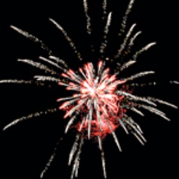 Батарея салютов "Сага" (1,2" х 49) в Нижнем Новгороде