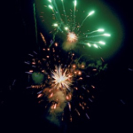 Суперсалют "Генералиссимус" (1,2" х 84) в Нижнем Новгороде