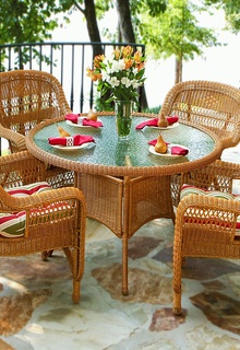 Выбор мебели для дачи или садового участка